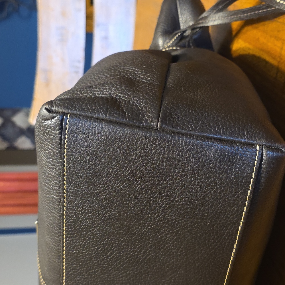 Dooney & Bourke Vintage Brown Pebbled Leather Chiara Tote Bag. - Picture 7 of 16